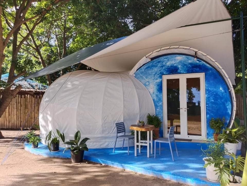 Shenanigans Glamping Resort Zamboanguita  Ngoại thất bức ảnh