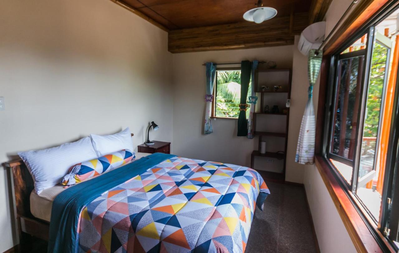 Shenanigans Glamping Resort Zamboanguita  Ngoại thất bức ảnh